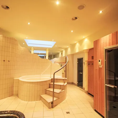 Appartamento Chateau B-3 By Interhome