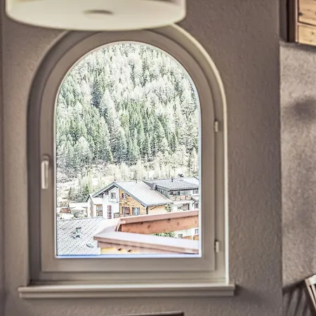 Lägenhet Chateau B-3 By Interhome